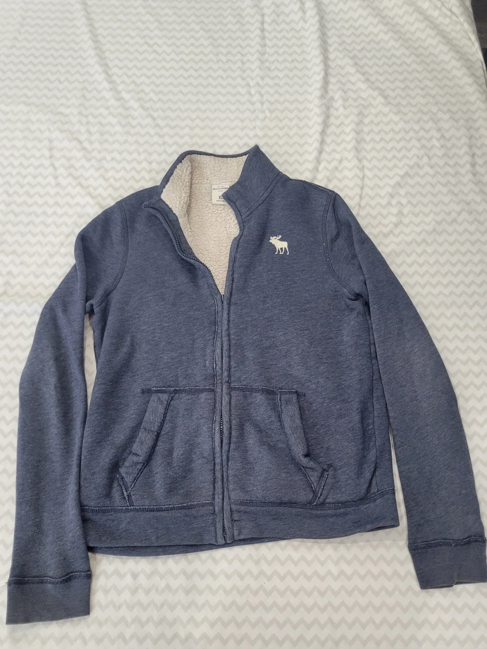 Abercrombie kids Navy Full-Zip Sherpa-Lined Jacket Size XL